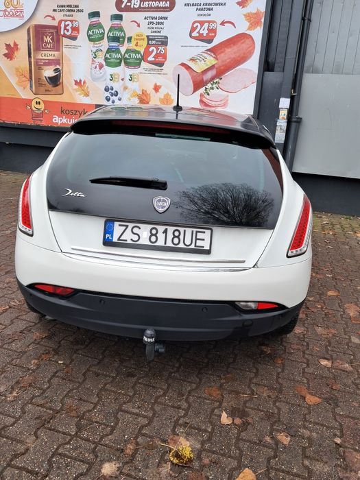 Sprzedam samochód osobowyLancia Delta