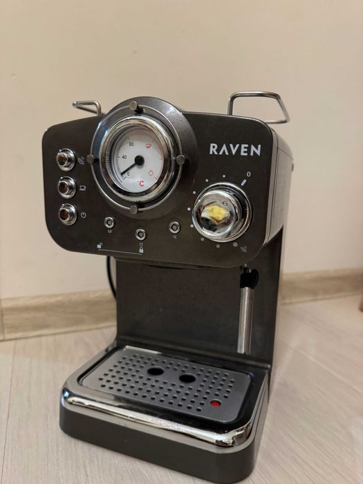 Кавоварка ріжкова RAVEN EER001G