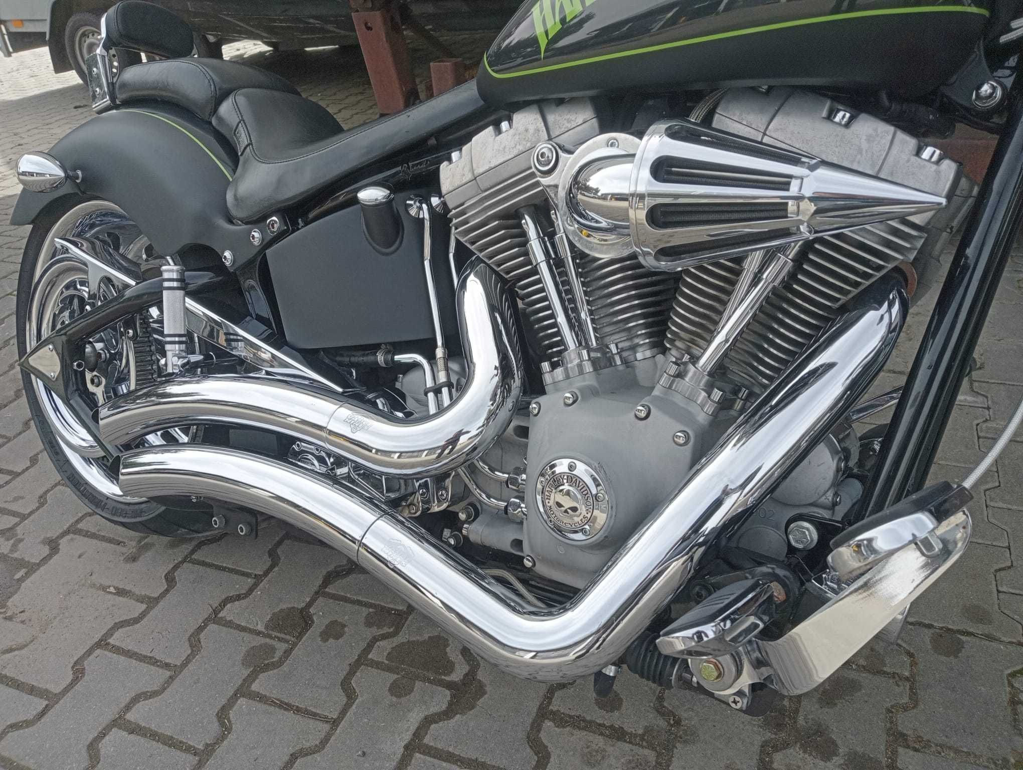 2002 Harley Davidson Model FXSTI