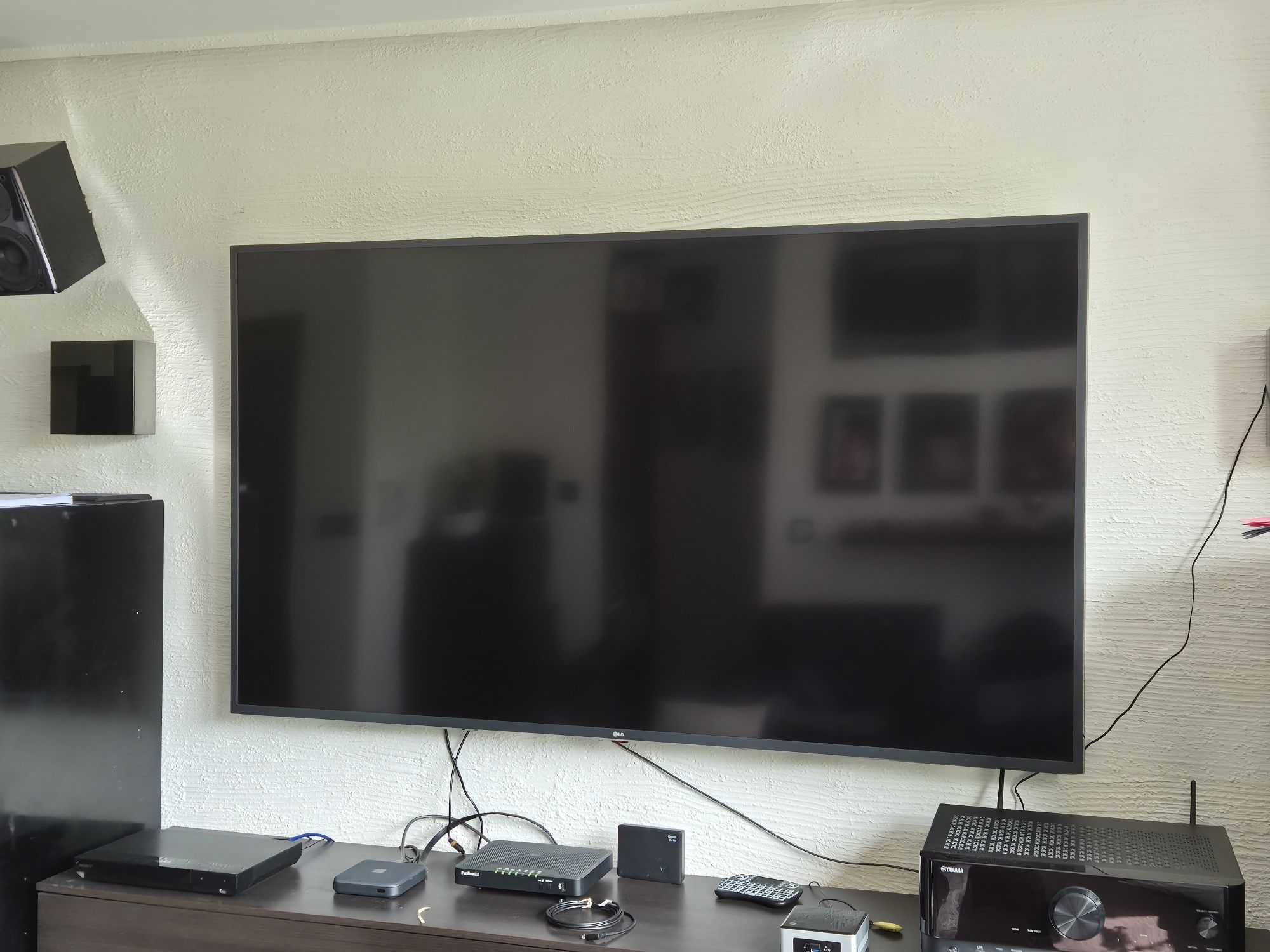 Tv LG  -LED 70 cali, 4 K,smart