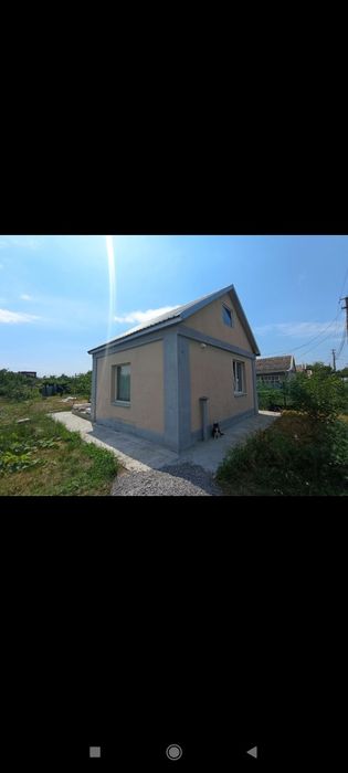 Здам невеликий будиночок дачу біля Дніпра,для пари чи одного