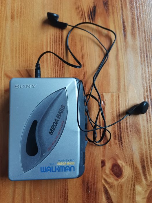 Walkman sony  mega bass