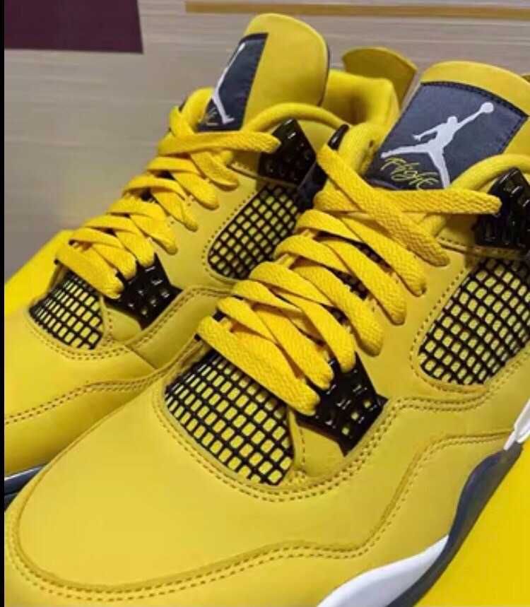 Jordan 4 rétro Lightning.38