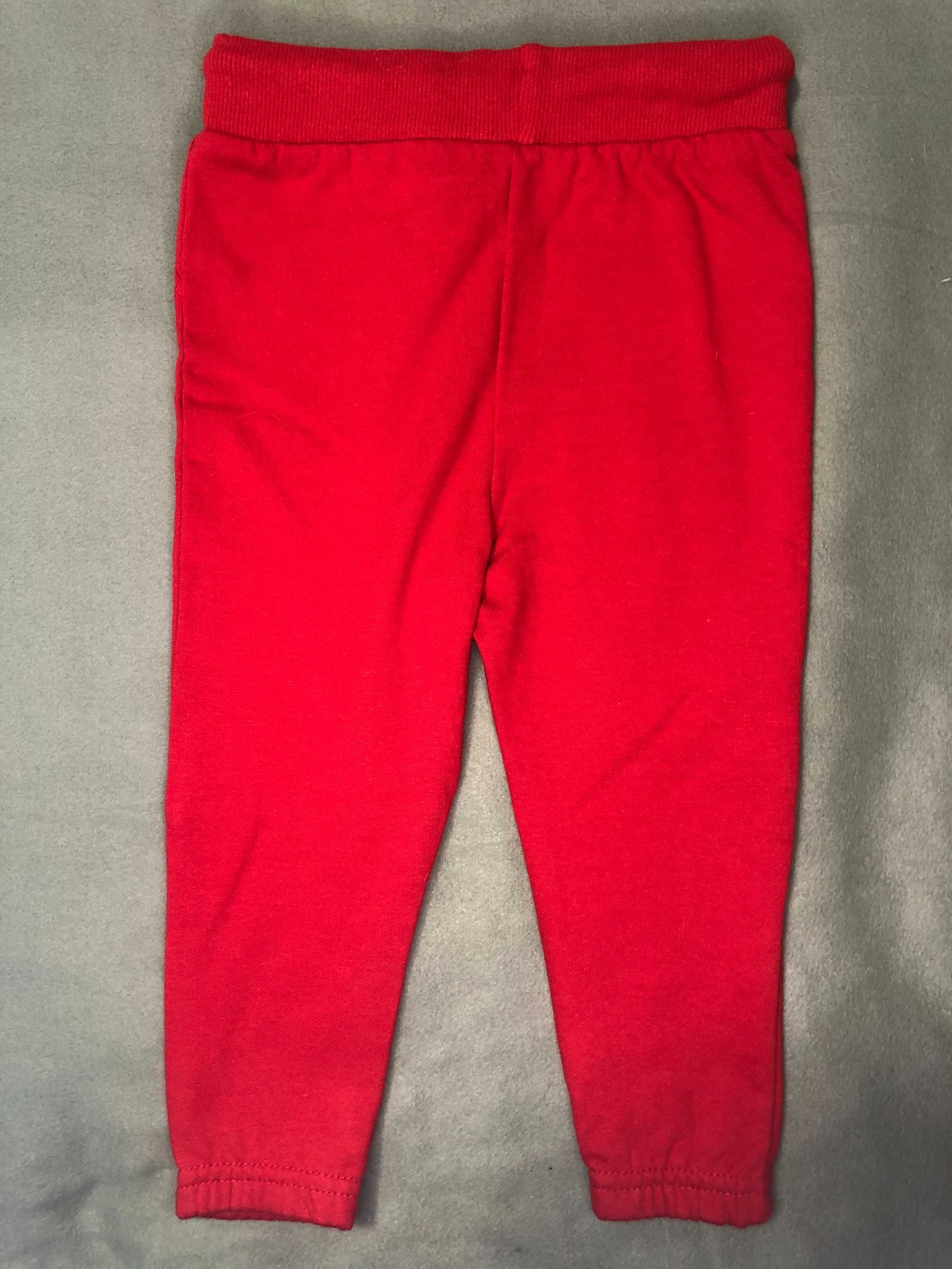 Стильні червоні спортивні штанці з вишитим Вінні Пухом, 18-24М, акція