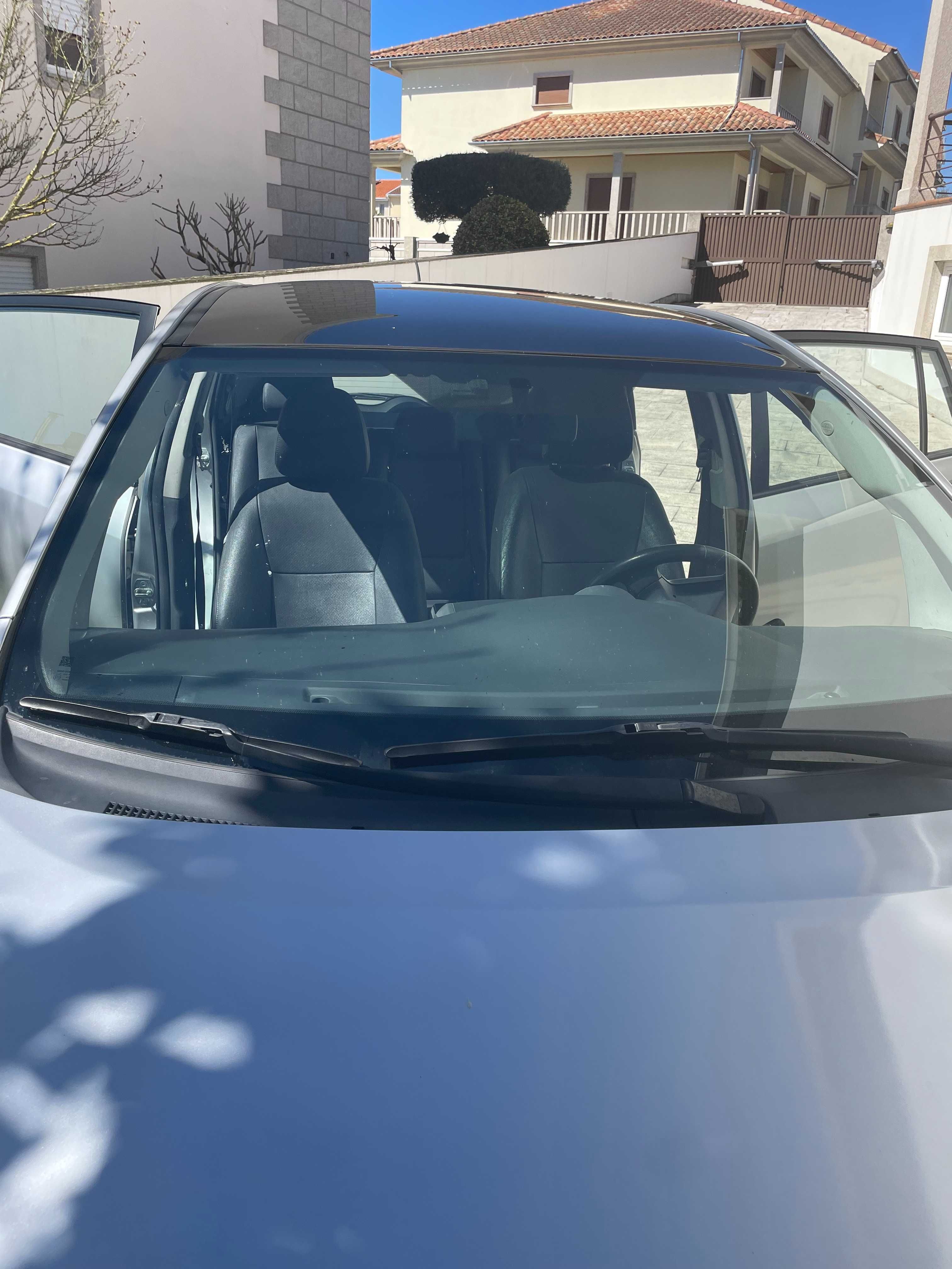 Toyota Verso Diesel - 7 lugares - 1 dono