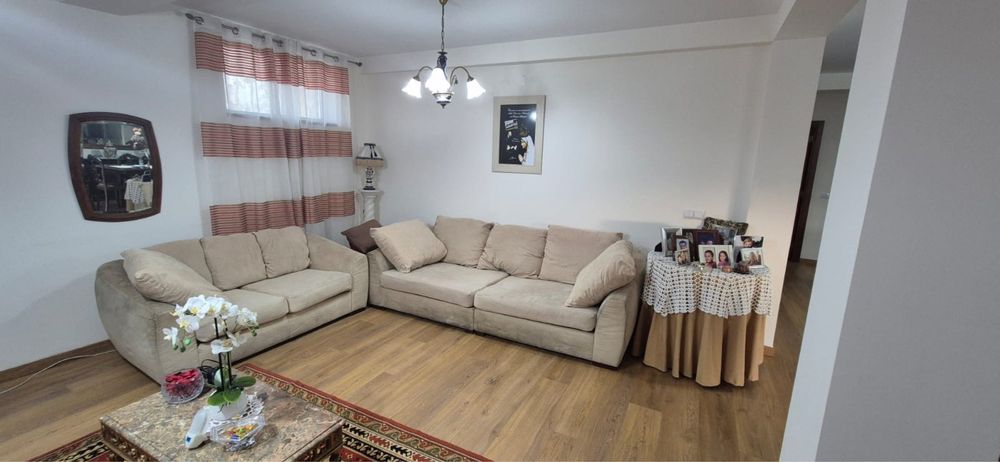 Sofa de 3 lugares e sofa de 2 lugares