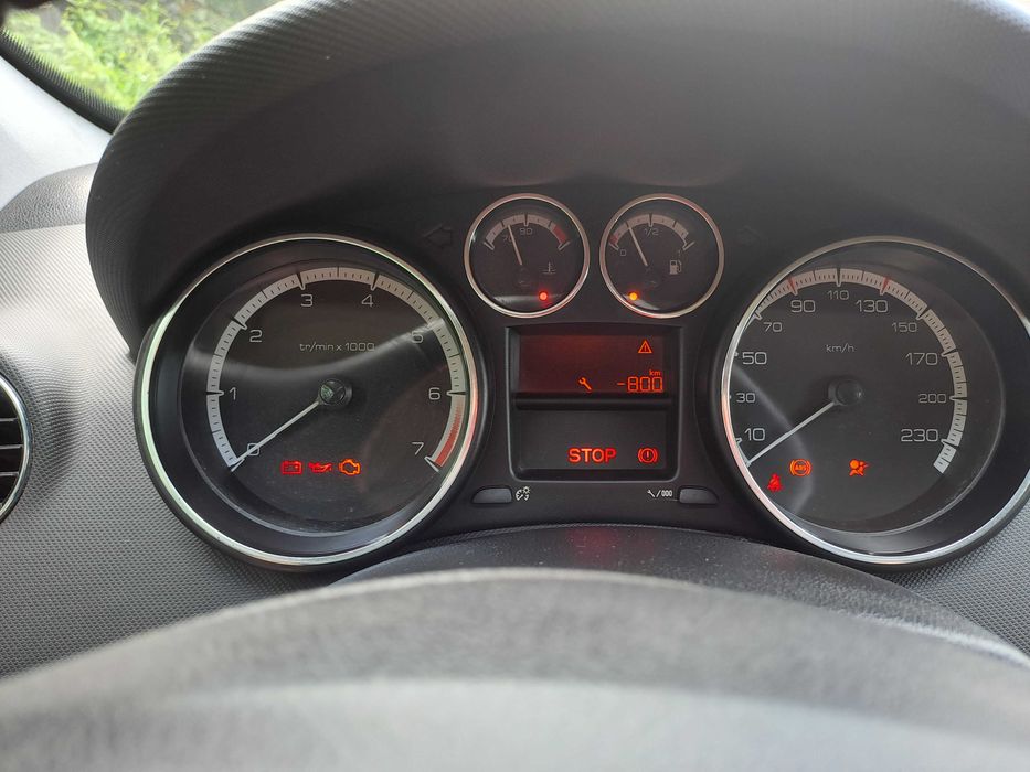 PEUGEOT 308 1,6E 120 к.с., модельний ряд 2012 р.