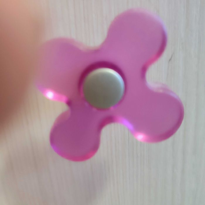 Uchwyt do mebli dla dzieci