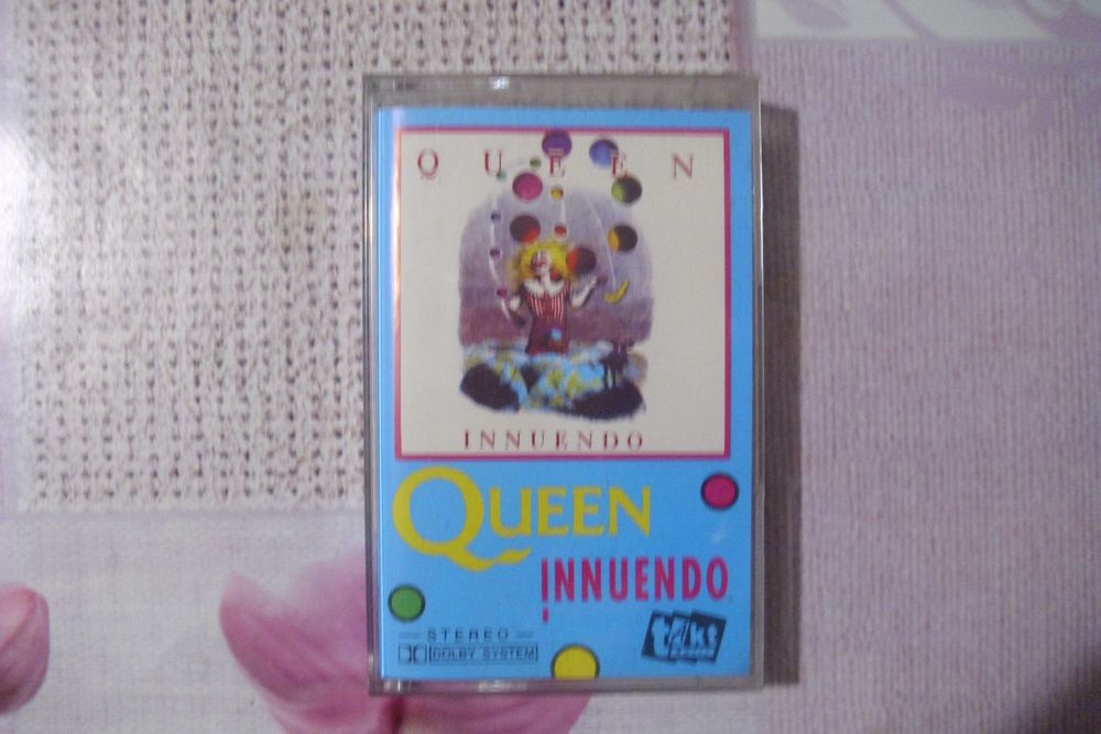 Queen - "Innuendo" kaseta