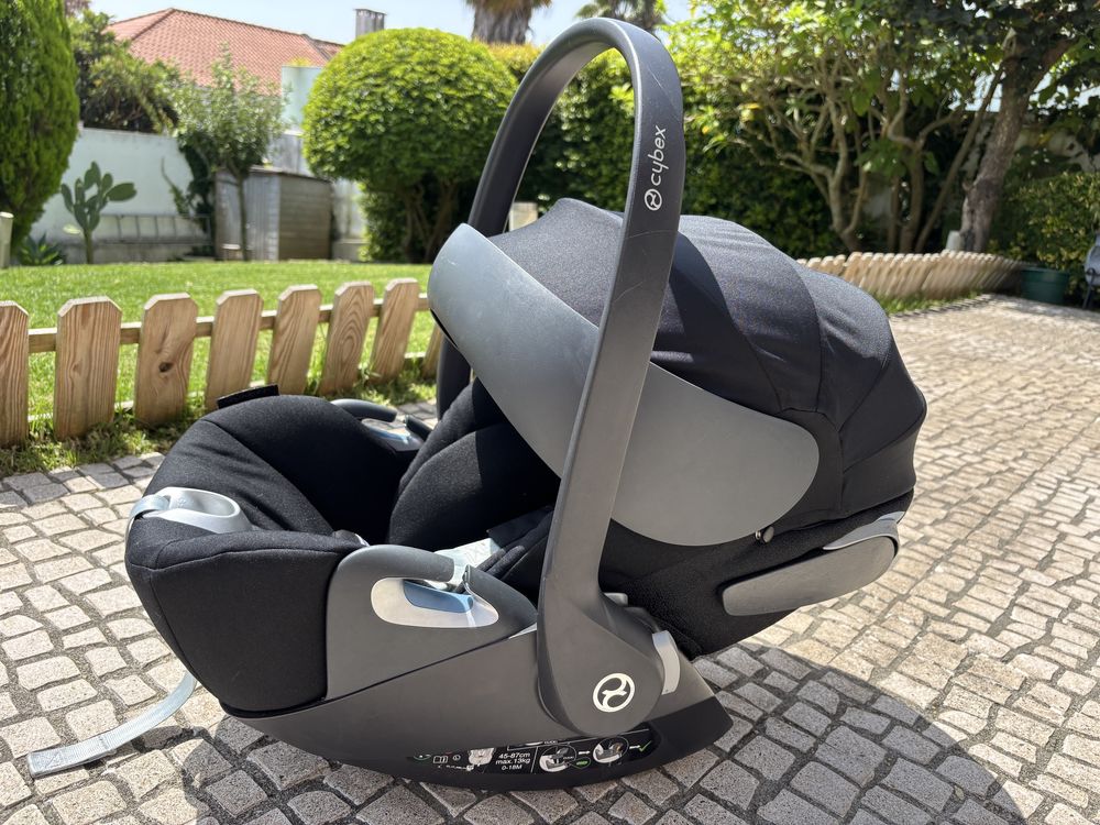 Carrinho duplo Gazelle S + Cadeira Auto Cloud Z