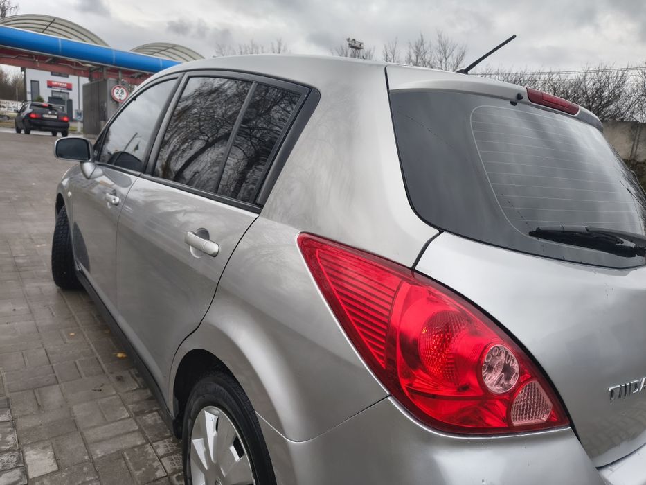 Продам Ніссан в доброму стані