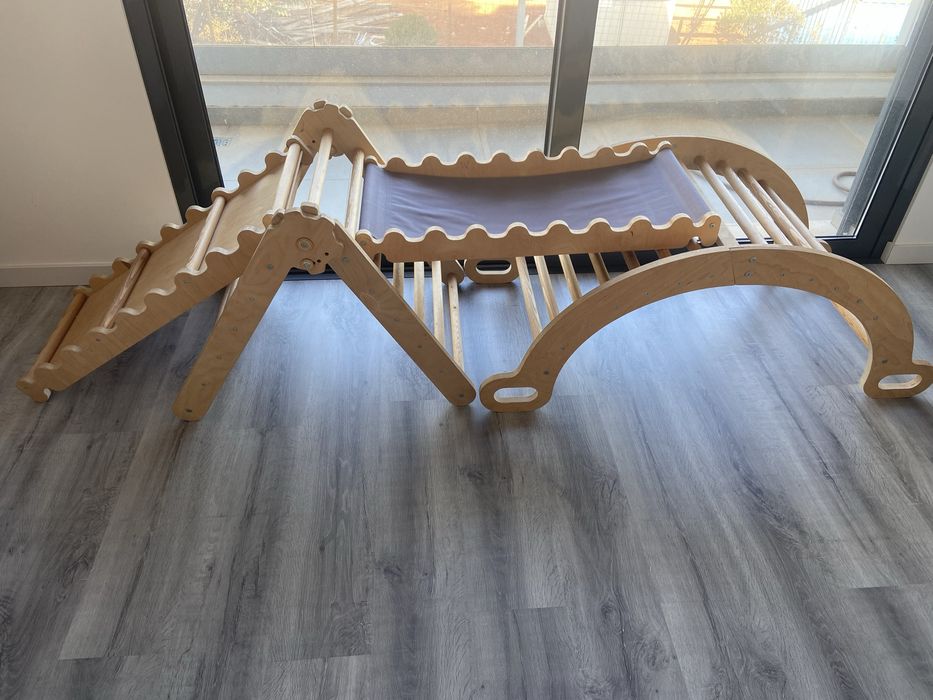 Conjunto Pikler/Montessori – Triângulo + Rampa + Arco + Tela –