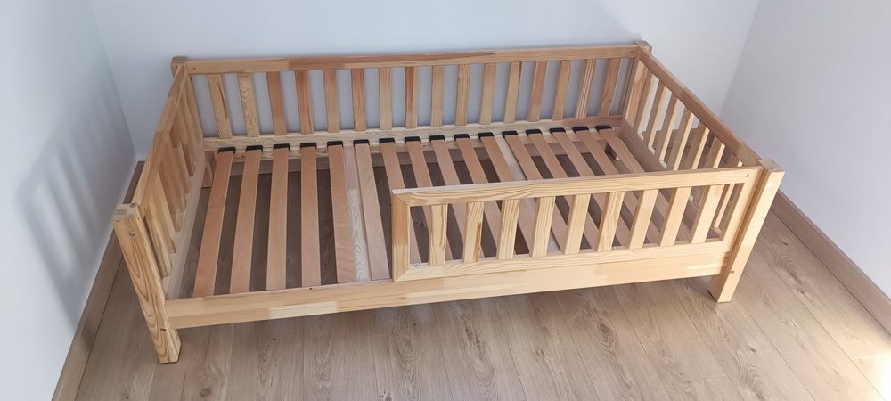 Łóżko dziecięce drewniane 160x80 plus materac