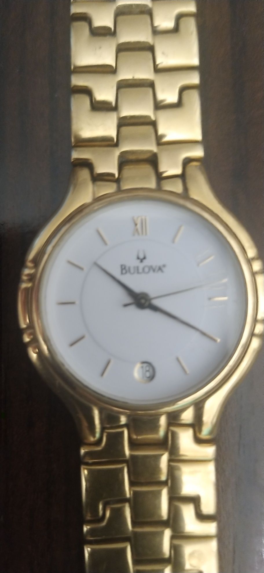 Relógio Bulova anos 90 banho dourado