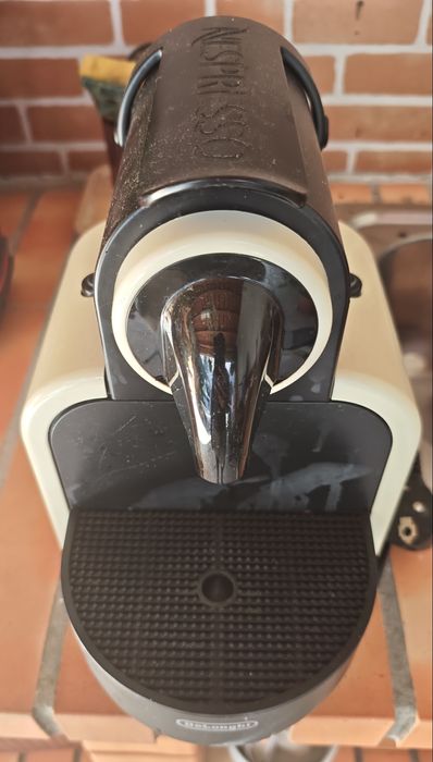Máquina Nespresso Delonghi peças