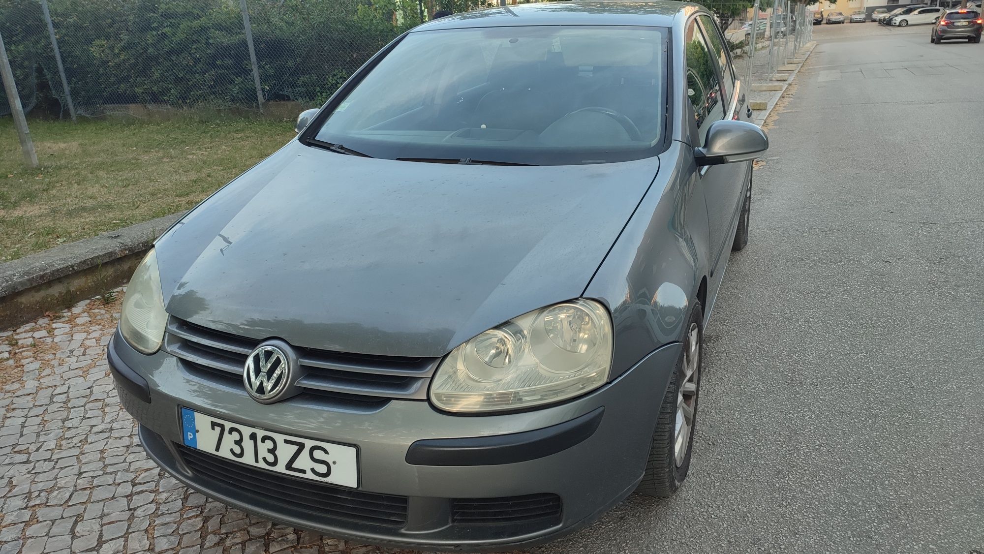 VW Golf V 1.9 TDI 105cv