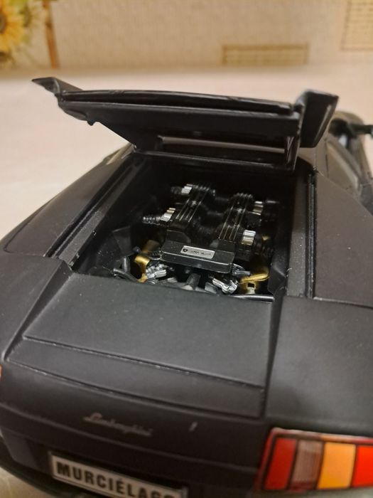 Масштабная модель 1/18 Lamborghini Murciélago Welly авто