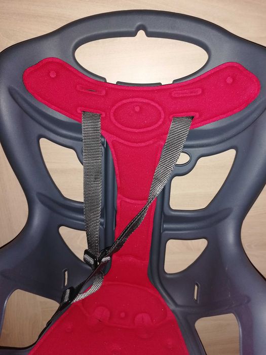 Fotelik dla dziecka na rower do 22 kg