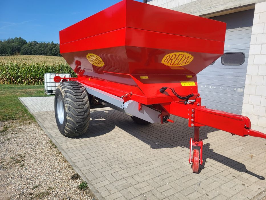 Rozsiewacz wapna, Bredal, K105, K85,B6 wapniarka.