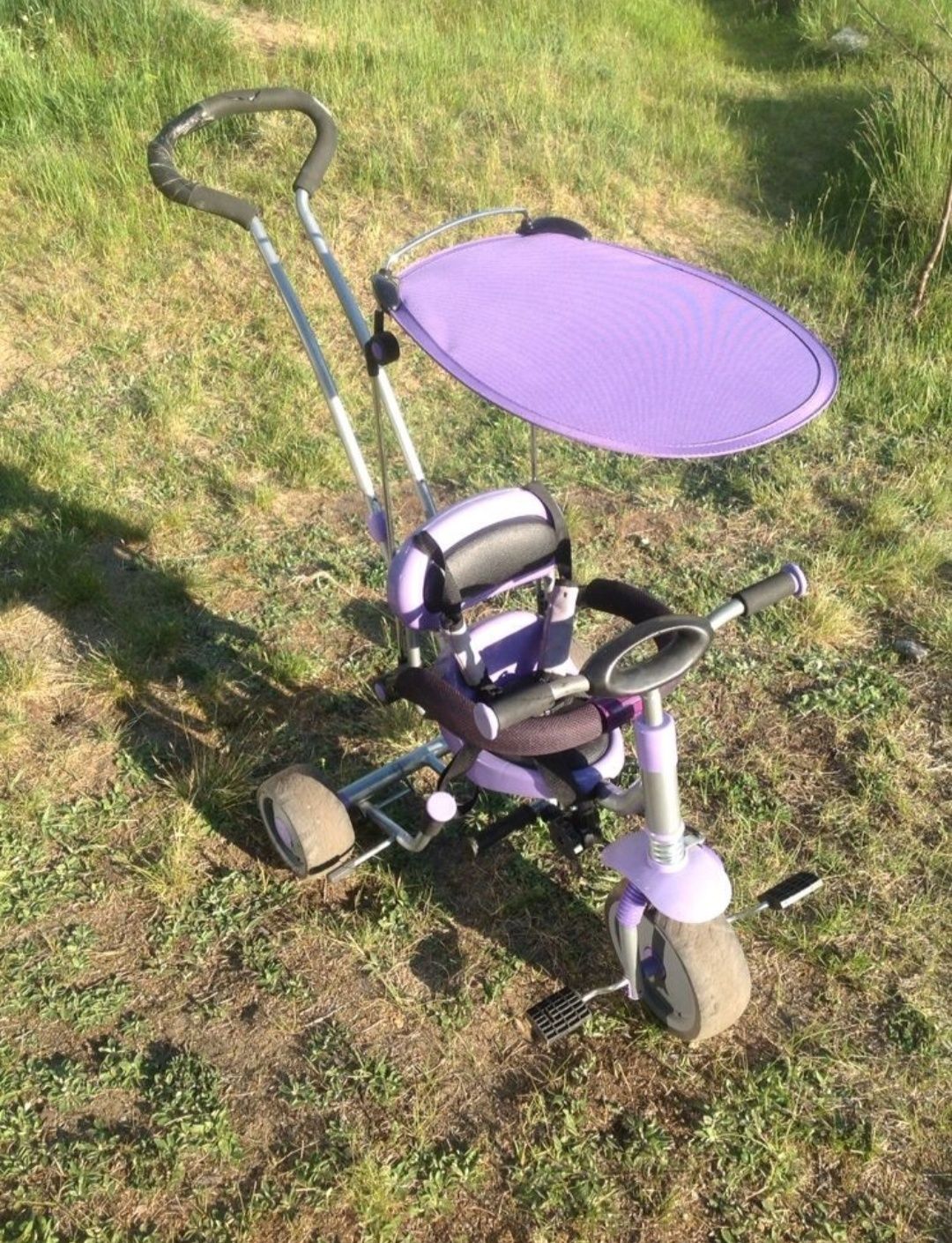 Trójkołowy fioletowy rowerek dla dziewczynki rower dla dzieci