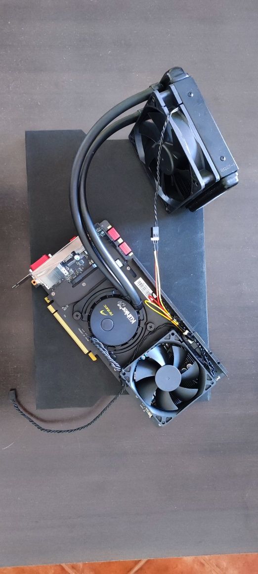 Placa gráfica MSI GTX 1080 Gaming X 8GB | NZXT Kraken G12