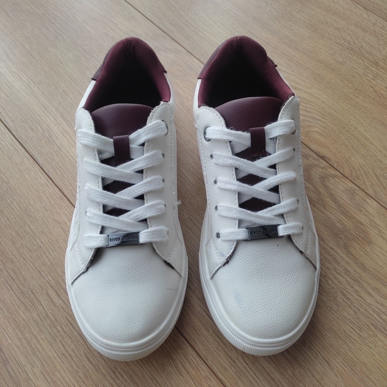 Białe trampki River Island 34,5