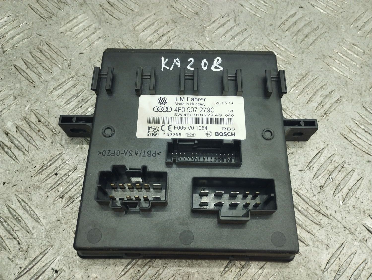 Блок управления бортовой сети 4F0910279AG для Audi Q7 4L 2005-2015