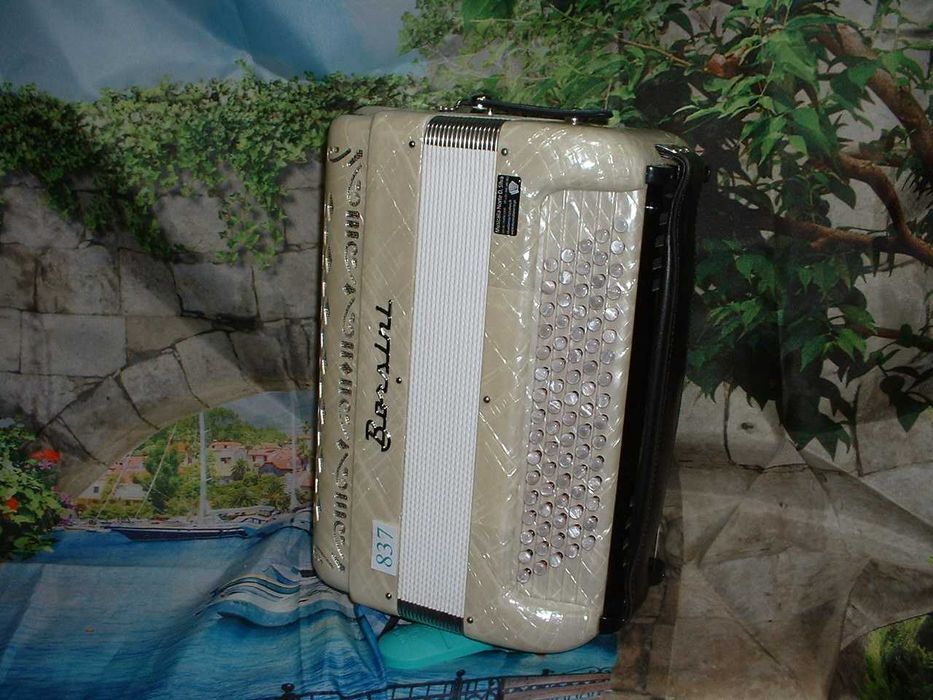 Avenda Acordeao G , N. 837