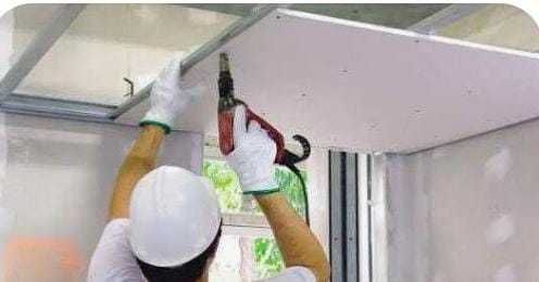 Paredes e tetos falsos, me liga.