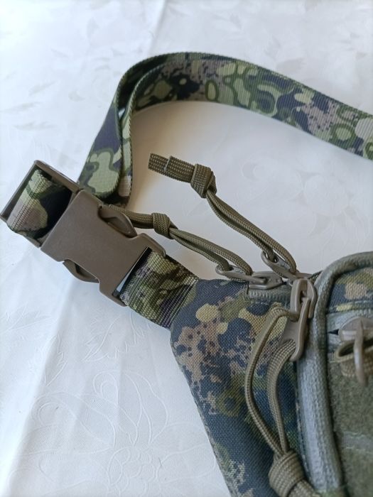 Nerka saszetka na dokumenty w maskującym kolorze MAPA