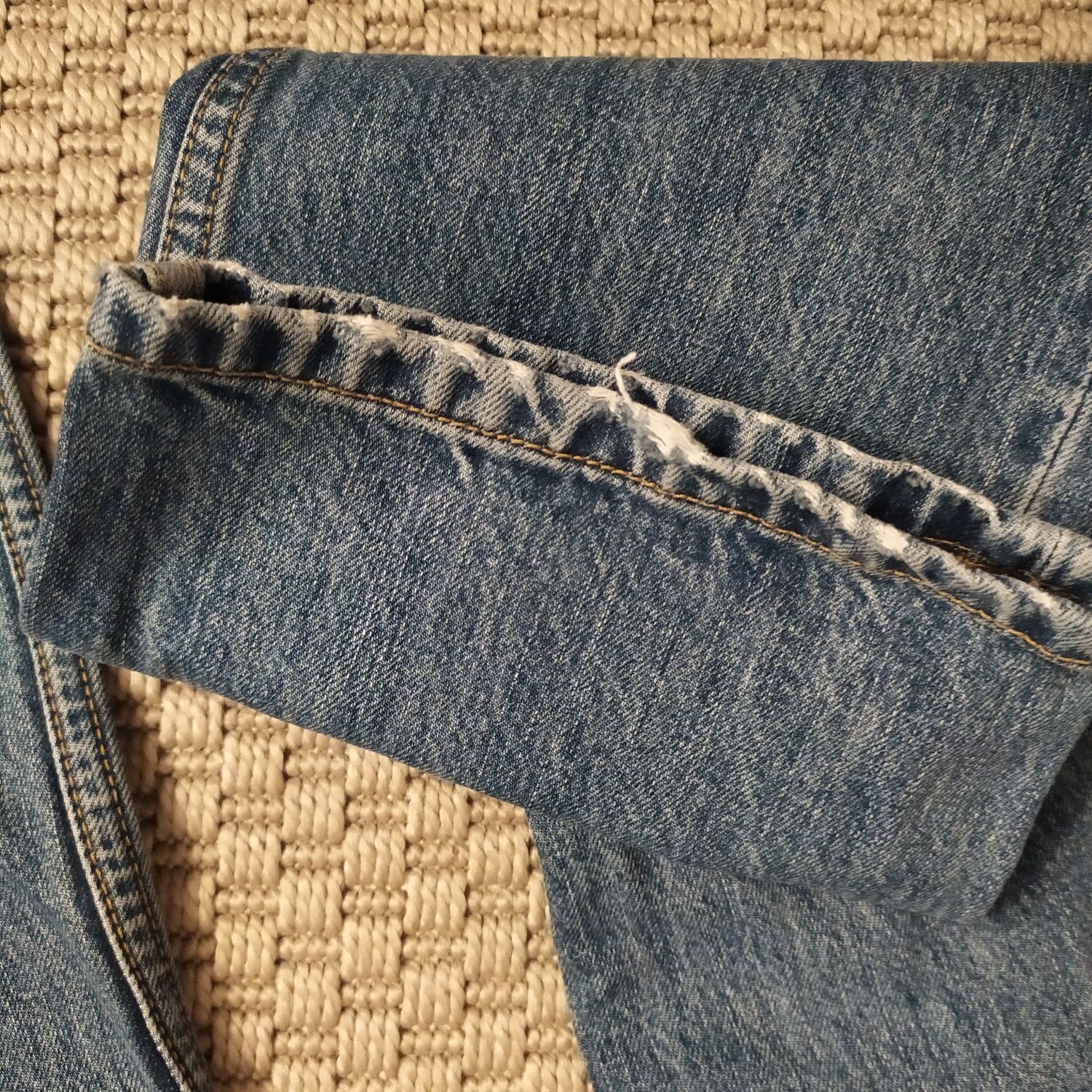 Spodnie jeans Carhartt