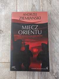 Miecz orientu Andrzej Ziemiański