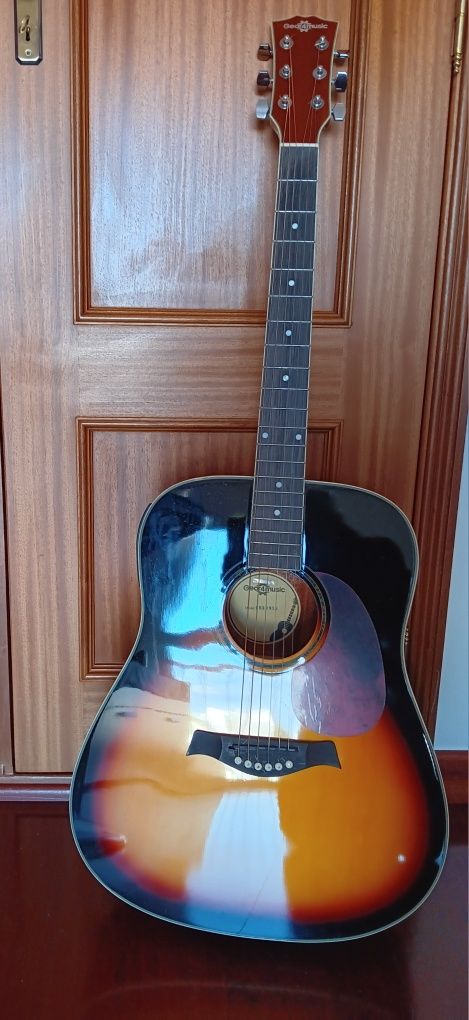 Guitarra eléctrica e acústica