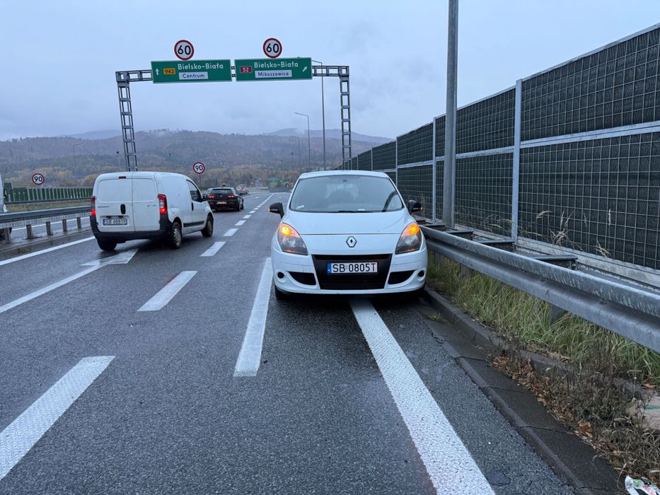 Renault scenic 1,5dci 2008r uderzony tyl