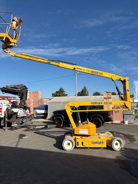UpRight AB 38 ab38 zwyżka teleskop  Podnośnik teleskopowy zwyżka halowa