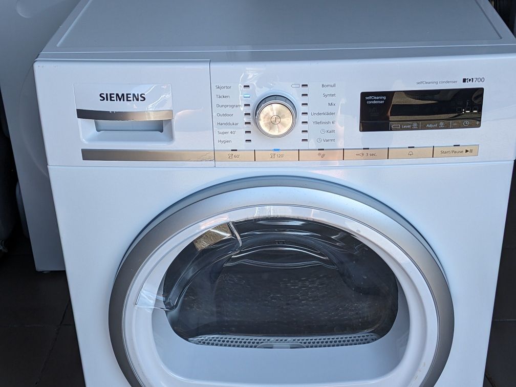 Сушильна машинаSiemens IQ700 А+++ 8 кг тепловий насос