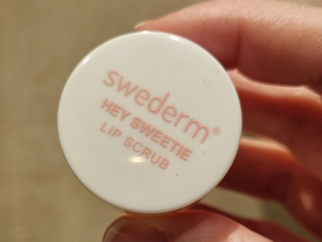 Swederm Hey Sweety Lip scrub peeling do ust