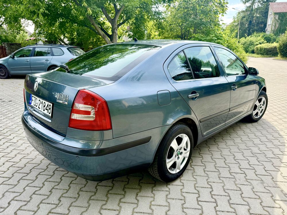 Skoda octavia 1,6 MPI super stan klimatronic
