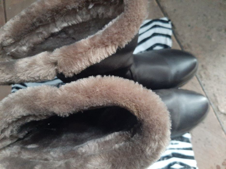 Зимові чоботи на широку ногу