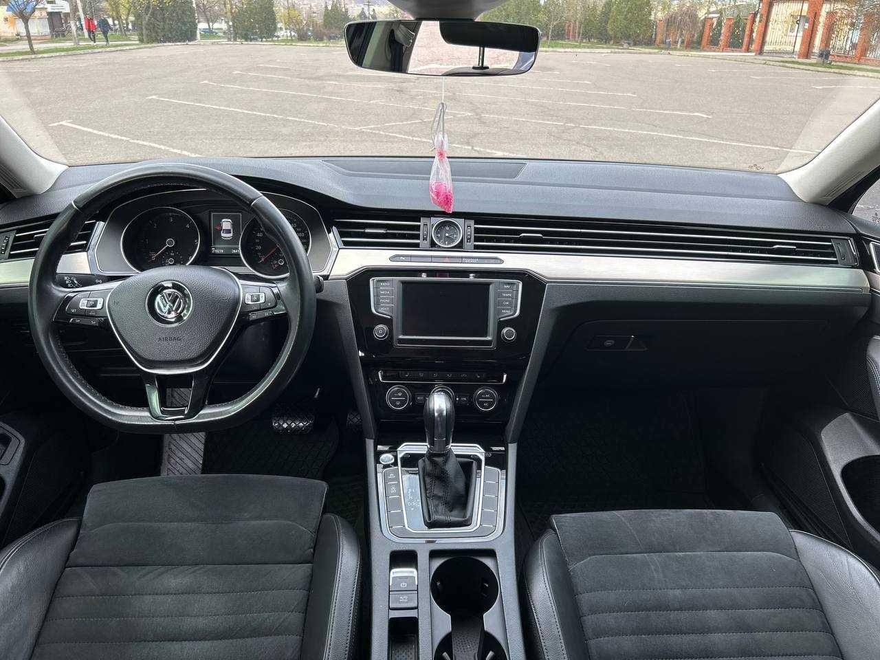 Авто Volkswagen Passat b8 2015р. 2,0 дизель, обмін (внесок від 20%)