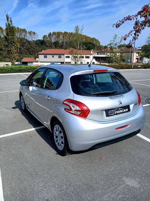 Peugeot 208 1.4 hdi
