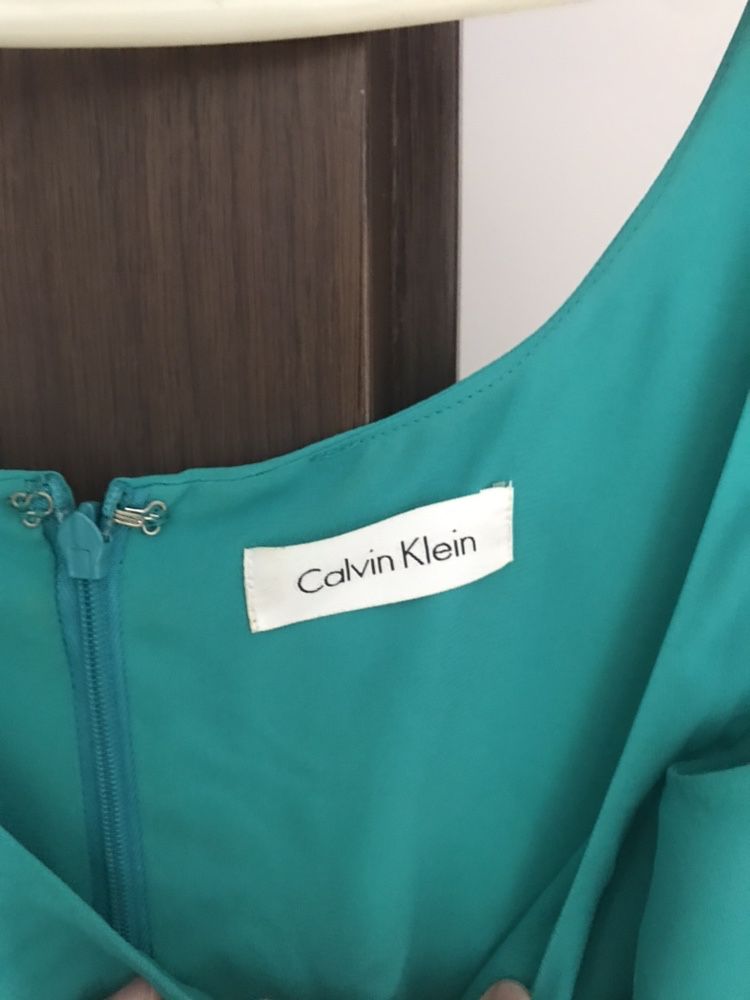 Skienka Calvin Klein jak nowa
