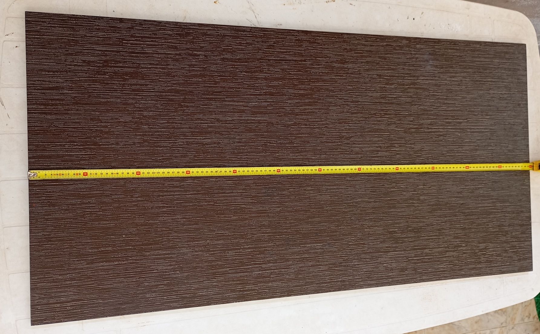 NOVO - Pavimento cerâmico rectangular castanho 60x120
