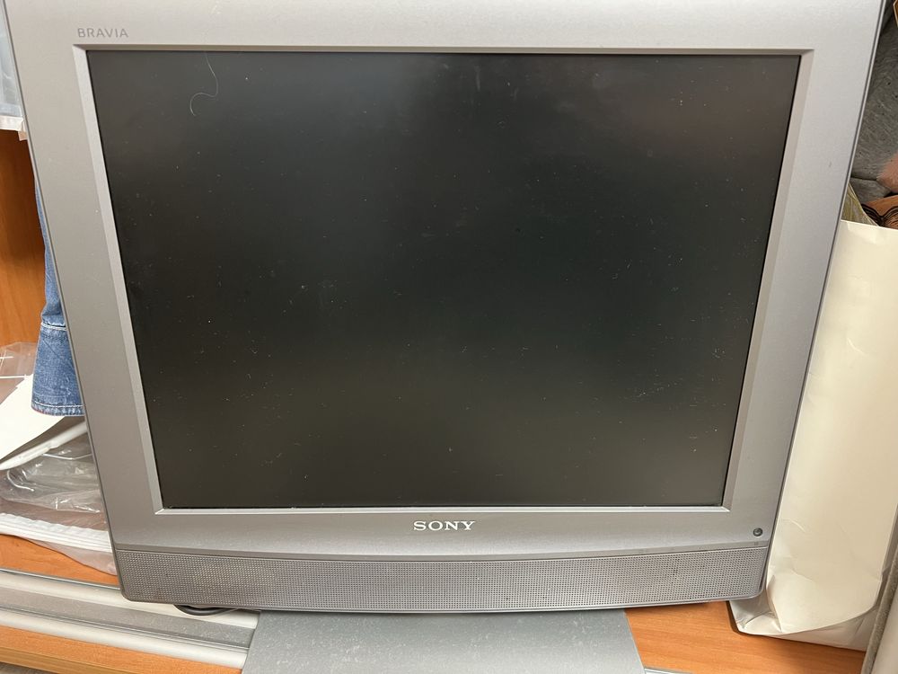 Телевизор Sony kdl-20G2000 для Ретро игр , для ретро приставок