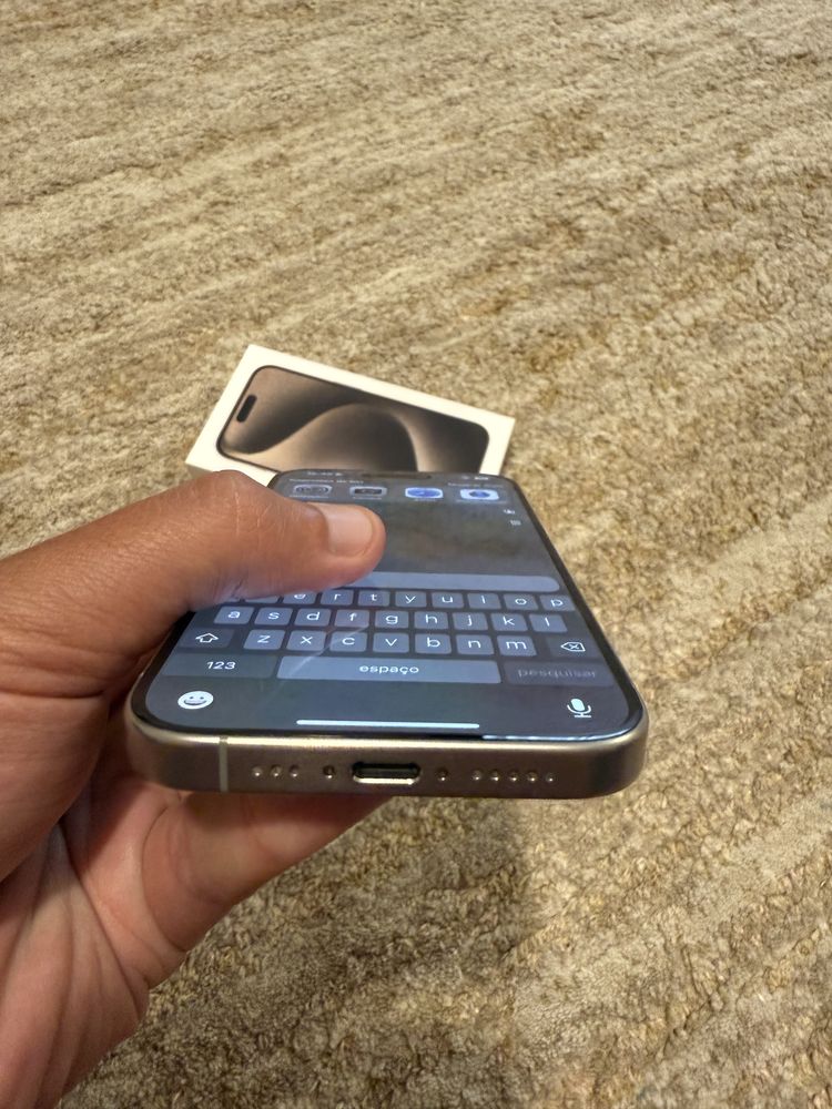 Iphone 15 Pro Titanium
