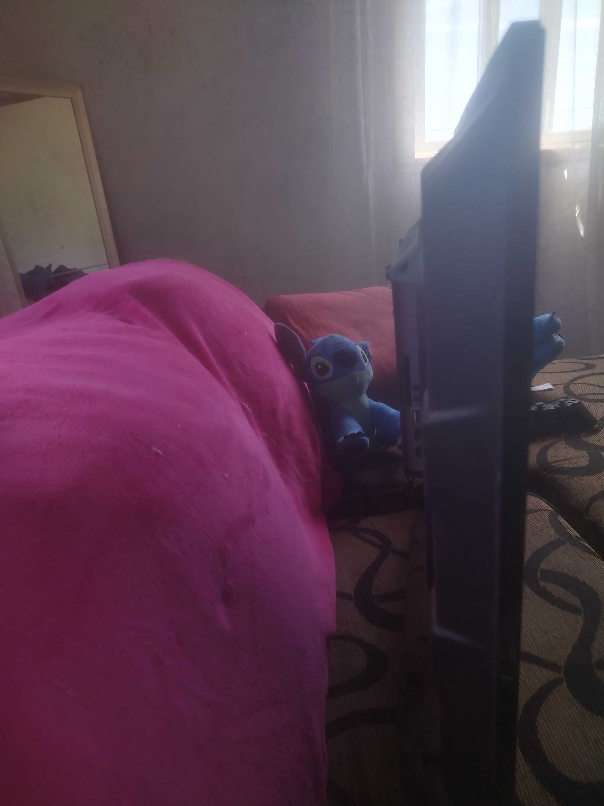 TV kunft 43 polegad Negociável