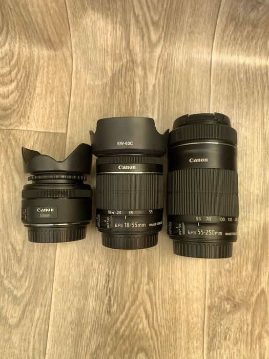 Canon 700d +3 обʼєктиви +купа аксесуарів продаж або обмін
