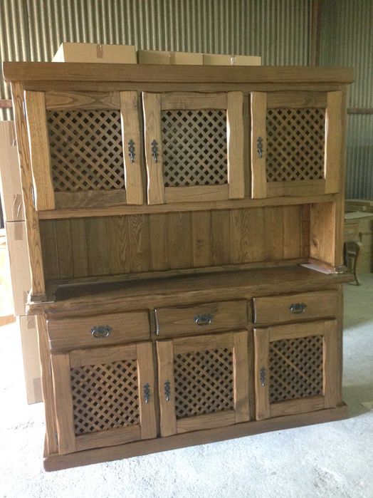 Móveis rústicos de madeira de castanho maciço