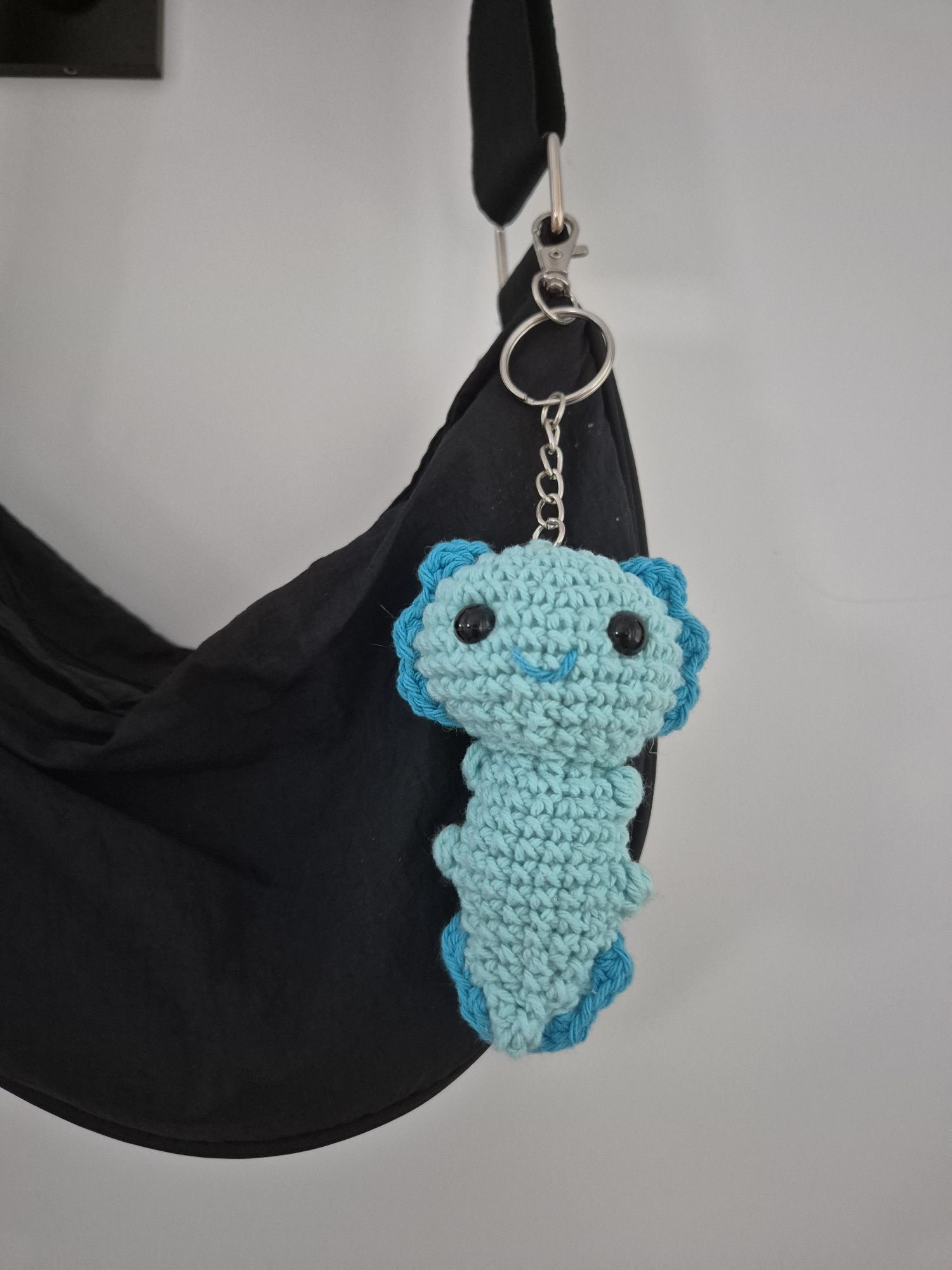 Brelok aksolotl Yarns&Charms