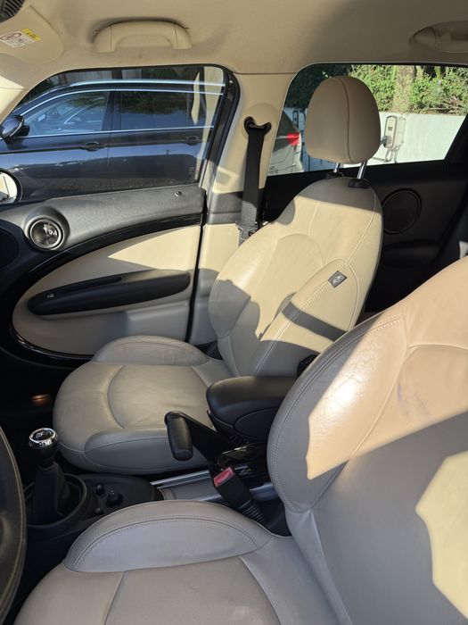 Mini Countryman Diesel em excelente estado